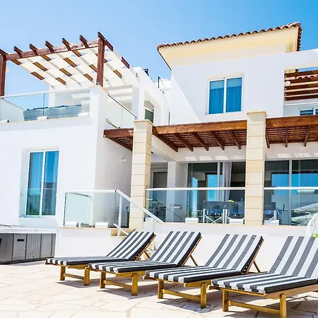 Marina Villa *